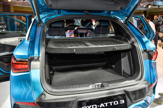 Rear View Image - 5892